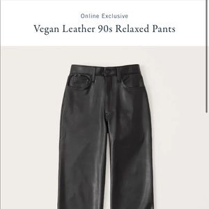 Abercrombie  BLACK 29 short Vegan Leather pants NWT